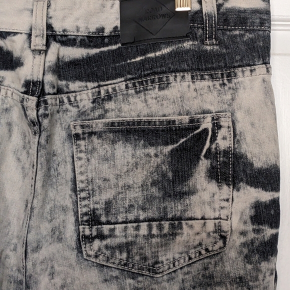 ROAD NARROWS NYC Men's Jeans - Picture 5 of 10